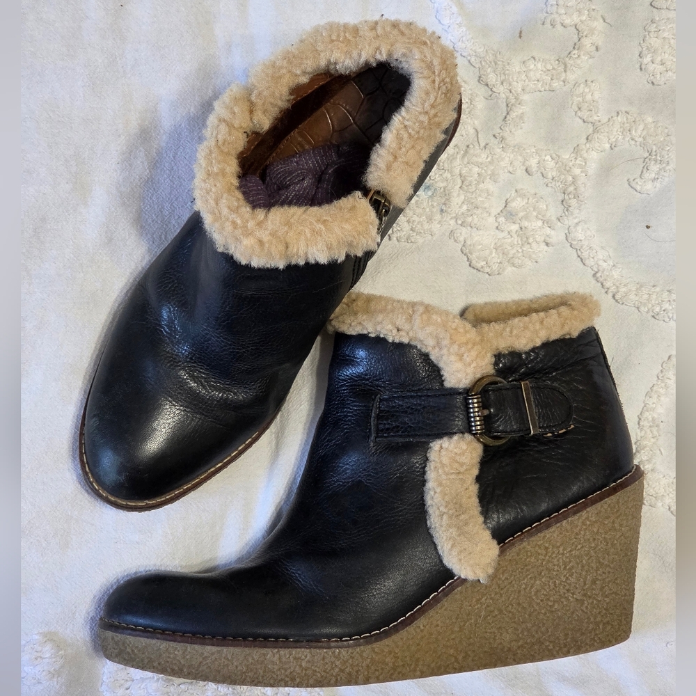 Sam Edelman Black Leather Wedge Zip Up Ankle Bootie Faux Cozy Sherpa Sz 9